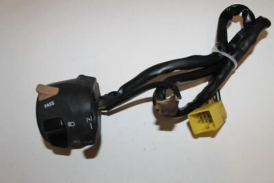 Interruptor de faros de manillar lateral izquierdo Suzuki Hayabusa GSXR 1300 1999-2007 Foto 1 de 4