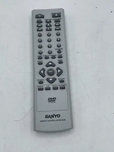 GENUINE SANYO RB-SL50 DVD PLAYER REMOTE - DWM-450 - Picture 1 of 3
