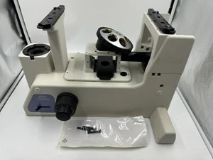 Cuerpo de microscopio Nikon Eclipse TE200 con mesa giratoria fluorescencia invertida Reino Unido DHL - Imagen 1 de 16