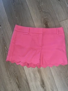 Ann Taylor Loft  Women’s  Coral Sz 12 Shorts Scalloped Hem - Picture 1 of 13