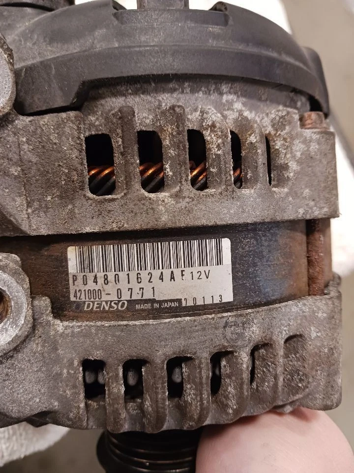 Alternator Fits 11-20 CARAVAN 12252960 - Imagem 1 de 4