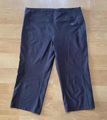 Leggings Nike Dry Fit Crop Med Yoga Training ajuste relaxado capri cinza 30x18” - Imagem 1 de 4