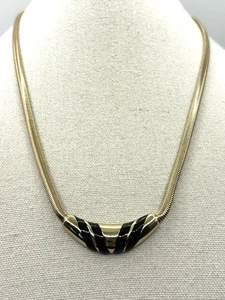 Vintage Avon schwarz gestreift goldfarben Halbmond Stab Anhänger Schlangenkette Halskette - Bild 1 von 20