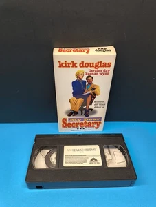 My Dear Secretary (VHS) Laraine Day, Kirk Douglas, Keenan Wynn, 1948 Romance - Bild 1 von 2