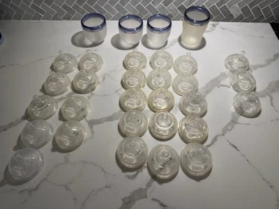 Comotomo Silicone Baby Bottle Parts Lot Of 27 Nipples Sz 1-3 / 4 Bottles - Image 1 of 4