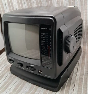 5" Black & White Television With Am/FM Radio Model SW-0615 With Coaxial Adapter. - Picture 1 of 7
