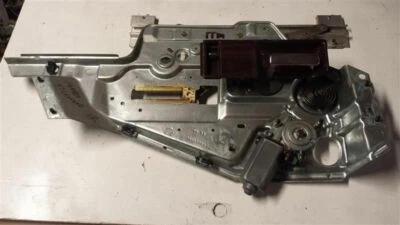 Regulador de ventana trasera con motor para 92-99 Buick Lesabre Foto 1 de 4