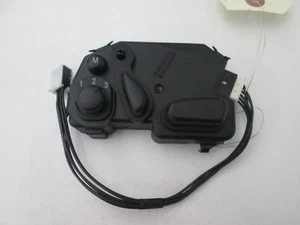 Interruptor Mercedes-Benz W203 Clase C A2038214158 ajuste asiento eléctrico. Memoria - Imagen 1 de 1