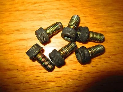 PERNOS DE ROTOR DELANTERO DUCATI OEM (6) 748-998 ST2 ST4S 888750 900 SS MONSTER #2 Foto 1 de 2