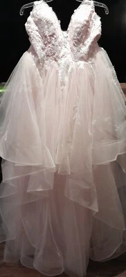 *NUEVO* Vestido de novia de organza rosa rubor medida personalizada y plano rosa rubor Foto 1 de 4