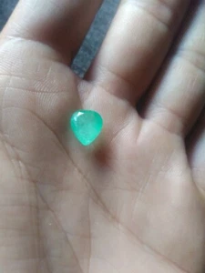 1.94 Ct Esmeralda Natural origen Colombia(MUZO) SIN TRATAMIENTOS ( VER VÍDEO) - Picture 1 of 12