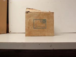 1970-71 CAMARO Z28/LT1 NOS WATER PUMP PART # 3953692 - Picture 1 of 12