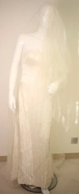 Catherine Walker handmade bespoke wedding gown-EU 34/36-UK 6/8-US 2/4-circa 90s - Image 1 of 4