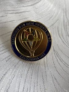 1997 Masonic Order Of The Eastern Star CA OES Lapel Pin Reaching for New Heights - Bild 1 von 4