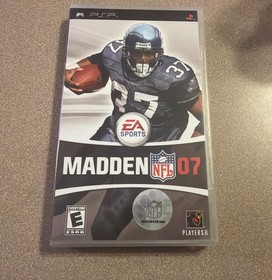 Madden NFL 07 Sony PSP PlayStation Portable Football Video Game with Manual