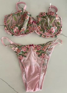 Victoria’s Secret DREAM ANGELS Bra & Panty Set Pink Floral 38DDD/XL NWT - Picture 1 of 4