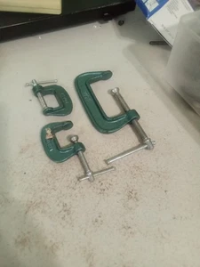 2 morsetti a C da un pollice e 1 morsetto a C da 2 1/2" - Foto 1 di 7