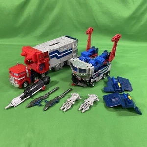Transformers Takara Tomy Legends LG-35 Super Ginrai & LG-42 God Bomber - Picture 1 of 17