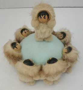 Vintage Handmade Blanket Toss Pin Cushion Alaska 8 Heads Fur Eskimo blue - Picture 1 of 5