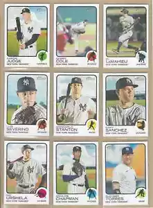 Topps Heritage 2022 New York Yankees Base Team Set de (14) Judge Stanton Gil RC - Imagen 1 de 2