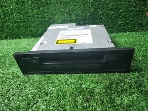 4L0910110A 4L0035110 0350 Audi Q7 CD CHANGER Panasonic - Picture 1 of 6
