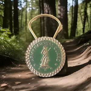 vintage key chain - Picture 1 of 3
