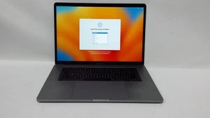 Apple MacBook Pro A1707 15,4" (Core i7-7700HQ@ 2,80 GHz 16GB Ram) 256gb. - Foto 1 di 11
