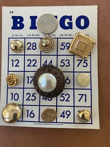 9 assorted vintage buttons on a bingo card for crafts, sewing, collecting - Picture 1 of 7