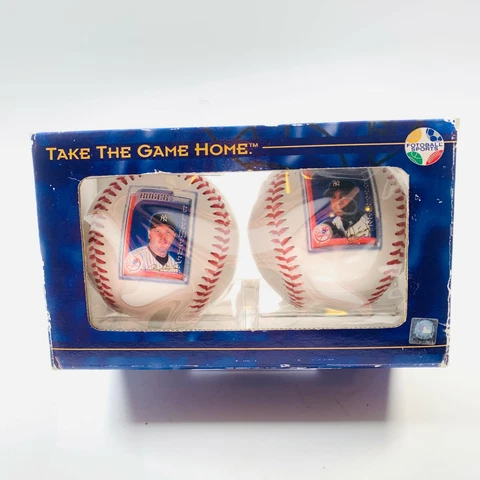 2000 Yankees 2 Baseball Box Set Clemens & Hernandez Season Highlights Fotoball Cover