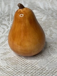 VINTAGE HANDPAINTED CERAMIC Pear 5” DECOR DISPLAY FRUIT - Picture 1 of 7