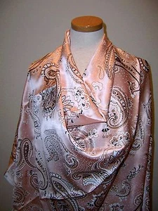 4panels 33" x 44" ITALIAN SILK CHARMEUSE GLITTERED PINK WHT BLACK PAISLEY PRINT - Photo 1 sur 12