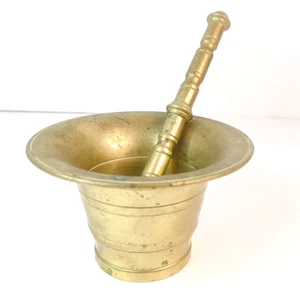 Brass Mortar and Pestle Vintage Solid Apothecary Pharmacist Grinding Bowl 17cm - Picture 1 of 9