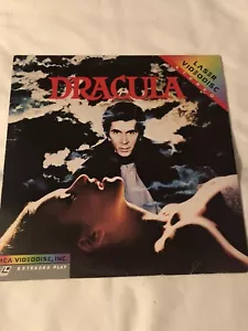 Dracula Laserdisc Horror Vampire Frank Langella MCA Videodisc Stereo erweitert - Bild 1 von 2