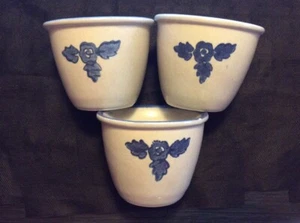 Lotto di 3 tazze PFALTZGRAFF YORKTOWNE CRESTARD CUPS fiori blu usate. GW297 - Foto 1 di 3