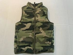 Under Armour Boys Hooded Winter Fleece Lined Puffer Green Camo Print Size 5 - Picture 1 of 6
