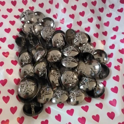 Bottoni con stella - Immagine 1 di 3