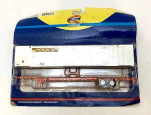 Athearn 26565 HO Scale JB Hunt 53' Intermodal Container with Chassis Trailer Neu in OVP - Bild 1 von 5