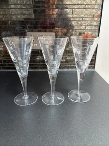 Royal Doulton Metro Wine Glasses X 3. 21.5cm Tall - Picture 1 of 5
