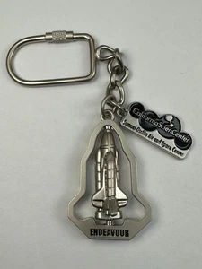 Schlüsselanhänger Endeavour Space Shuttle Spinning Center California Science Center Metall - Bild 1 von 6