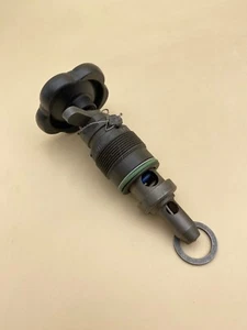 Rexroth Druckbegrenzungsventil 0 532 004 208  SV.02.697.6.F.G.F 150.330  330 bar - Bild 1 von 4