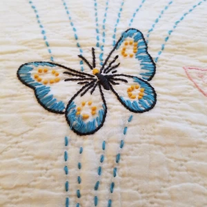 Old Hand Embroidered Vtg Quilt Butterfly Flowers Southern Belle TIME TONED EDGES - Picture 1 of 9