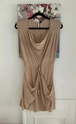 Мини-платье Topshop Nude шелк, британский размер 10 драпированное ограниченный выпуск - Изображение 1 из 4