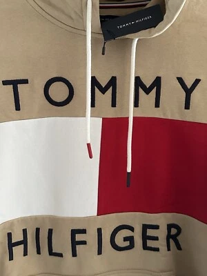 TOMMY Hilfiger - Moletom com capuz masculino QUINN CORDÃO MANGA LONGA Grande TAN NOVO COM ETIQUETAS - Imagem 1 de 4