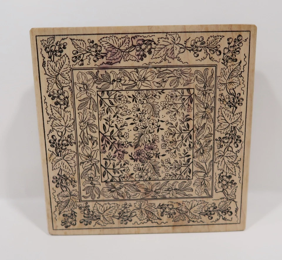 Sello de bloque de madera de goma magenta, azulejo floral Foto 1 de 3