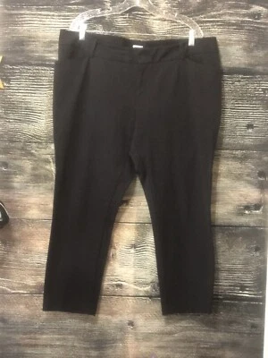 Calça social Merona preta em excelente estado usado presilhas para cinto bolsos frontais bolsos traseiros falsos - Imagem 1 de 3