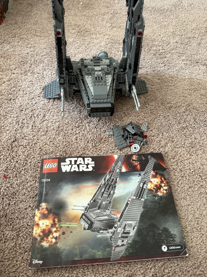 LEGO 75104 Star Wars Kylo Ren's Command Shuttle, Manual, Nave, COMO ESTÁ Foto 1 de 4