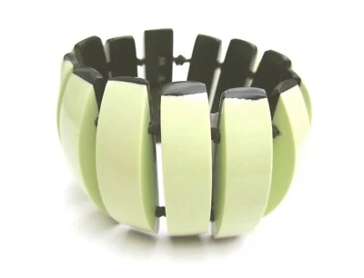 MARNI STRETCH RESIN SEGMENTED BANGLE BRACELET EUC green   - Image 1 of 4