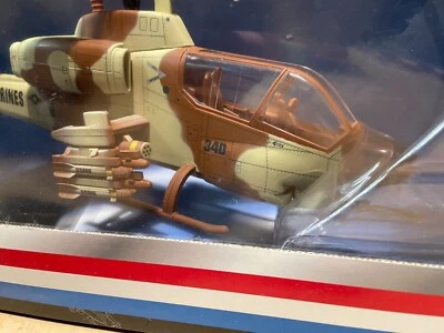 Toy Zone Air Power Scale 1:40 Cobra Attack Helicopter Marines New in Box - Image 1 of 4
