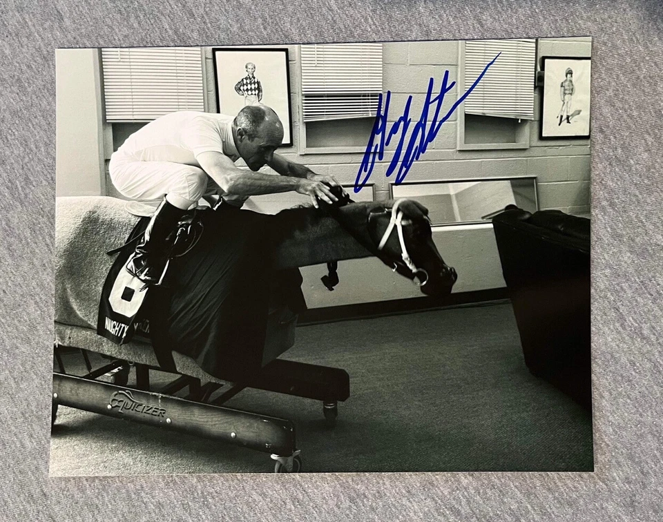 FOTO DE RETRATO EN BLANCO Y NEGRO 8x10 autógrafo de JOCKEY- GARY STEVENS FIRMADA AUTO Foto 1 de 1