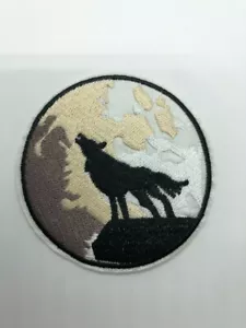 WOLF PATCH LONE WOLF PATCH HOWLING WOLF WILD ANIMALS WOLF PACK MOON BIKER DIY - Picture 1 of 1